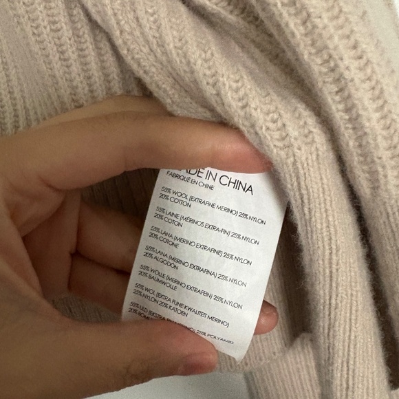 Club monaco cardigan - Picture 3 of 4